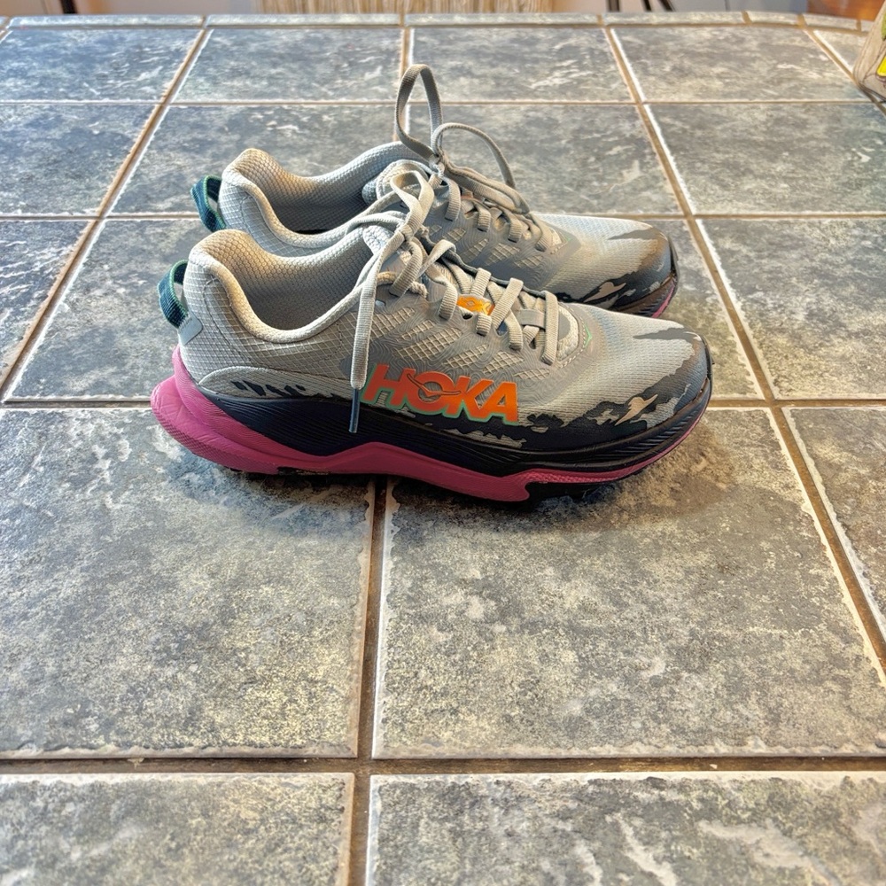 Hoka Women's Gray and Pink Athletic Shoes